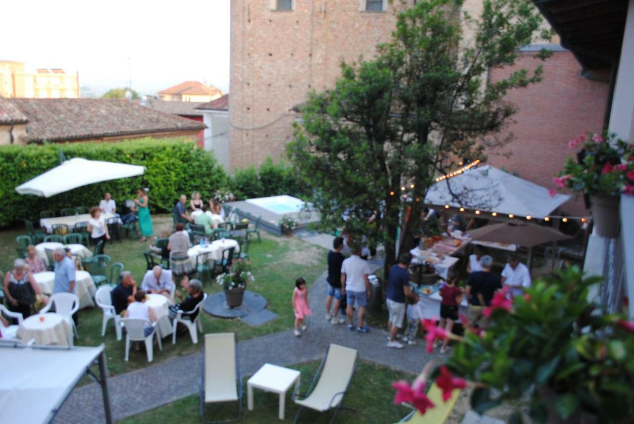 Hotel Locanda San Giacomo Agliano Terme Kültér fotó